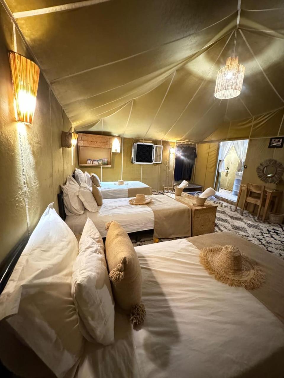 Desert Camp Camel & Sandboarding Merzouga Eksteriør billede