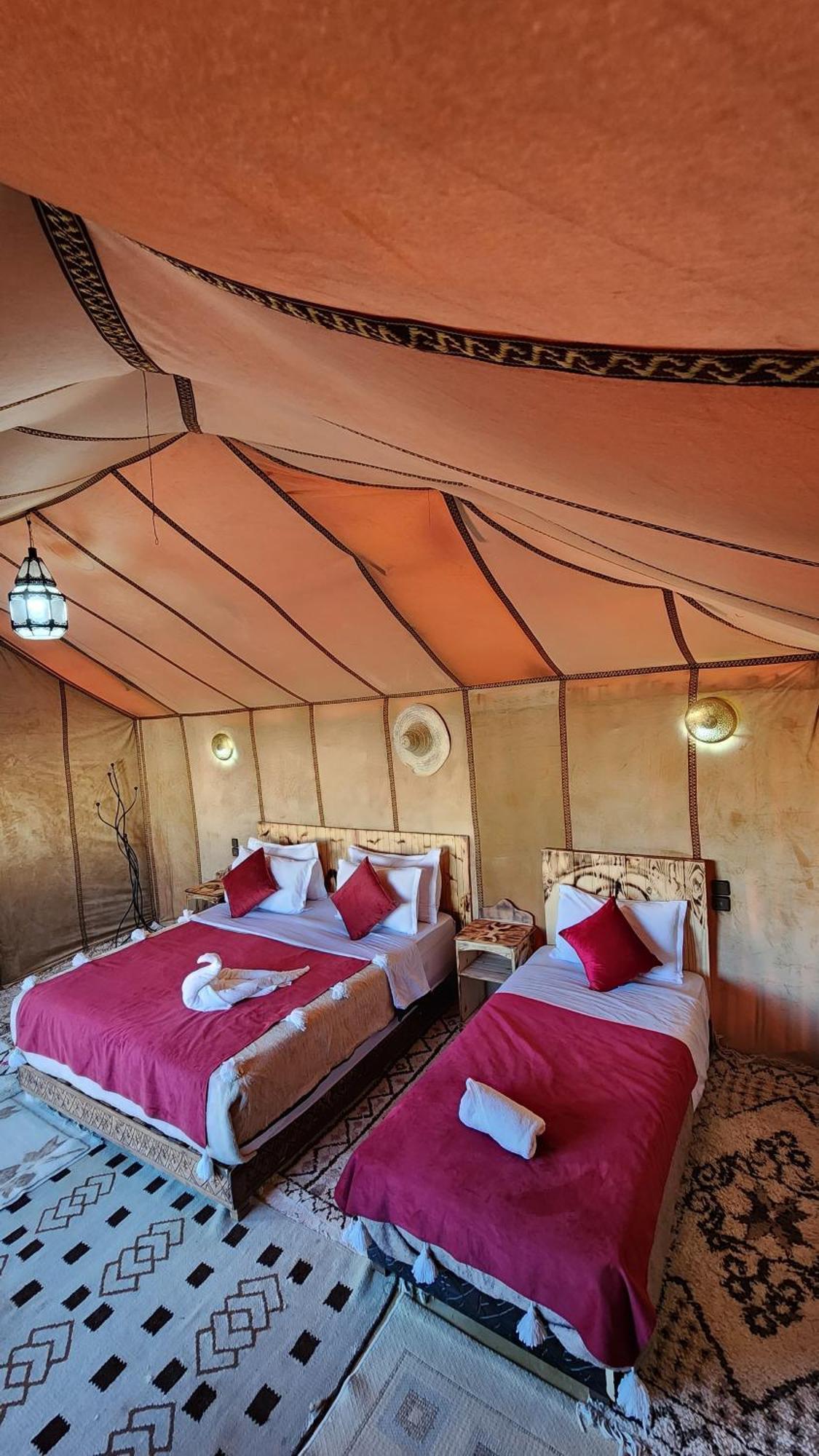 Desert Camp Camel & Sandboarding Merzouga Eksteriør billede
