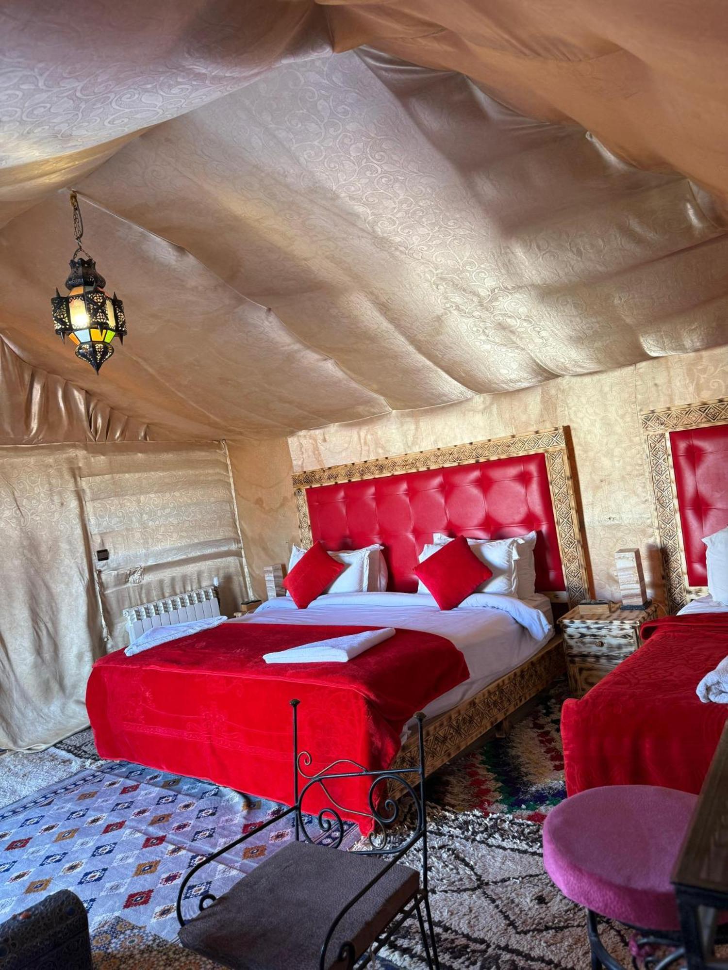 Desert Camp Camel & Sandboarding Merzouga Eksteriør billede